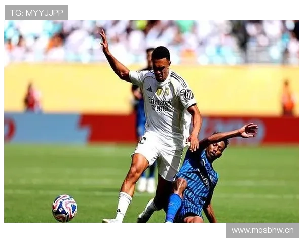 巴尔韦德的战术角色是否限制了球队进攻创造力？