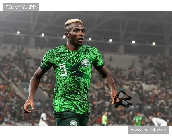 奥斯梅恩与同代前锋对比：爆发力与稳定性孰优