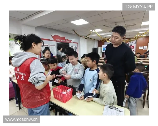 杨舒予家的猫都比我会理财